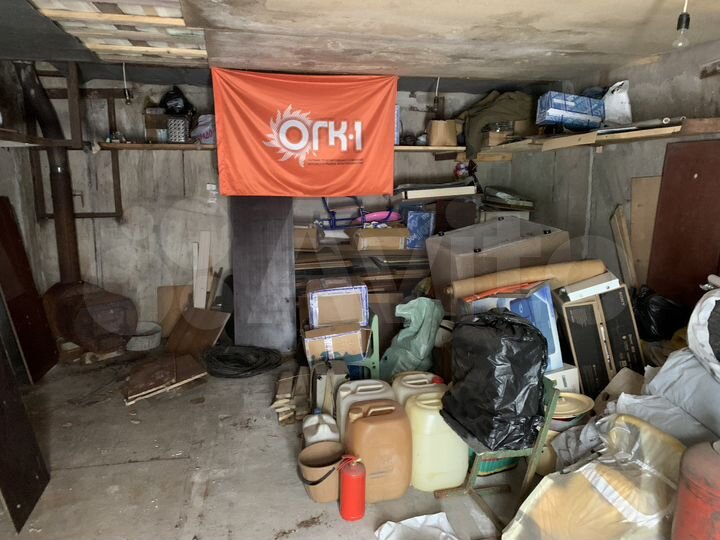 Гараж, > 30 м²