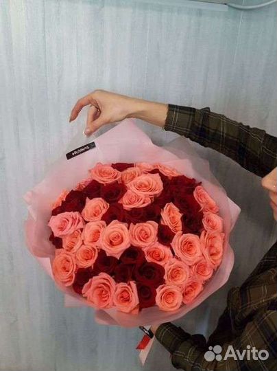 Розы, срезанные цветы