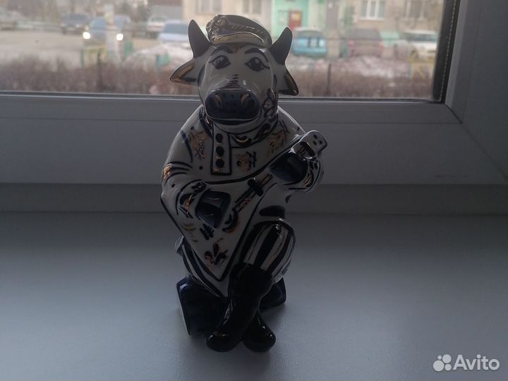 Статуэтка гжельская