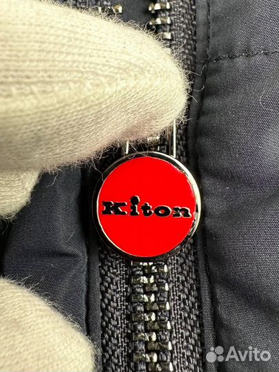 Костюм Kiton