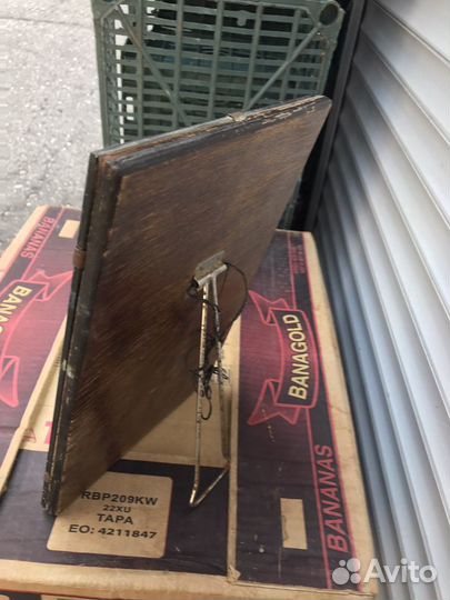 Старинное настольное зеркало