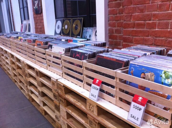Магазин виниловых пластинок Vinyl Public
