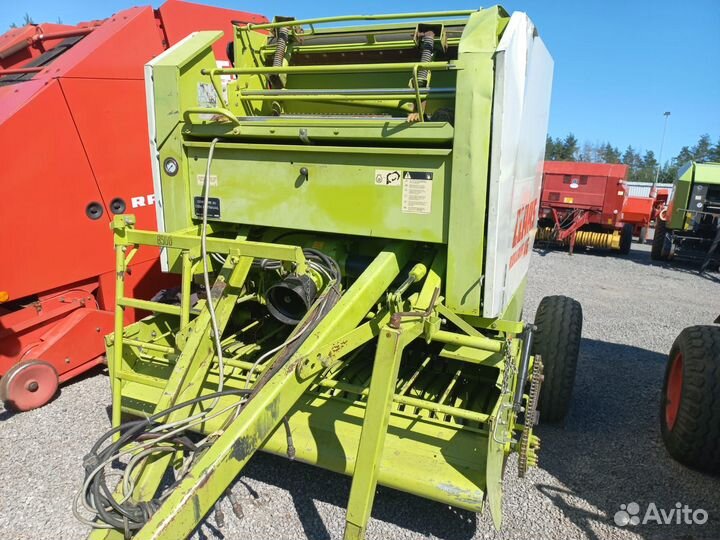 Пресс-подборщик Claas Rollant 46, 2002