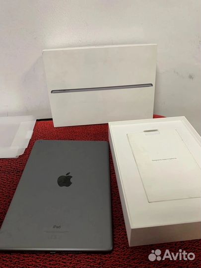 iPad 8 поколения 2020