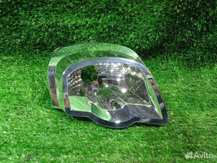 Отражатель фары Logan (08-10) L б/у