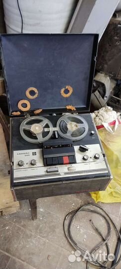 Катушечный магнитофон комета 209