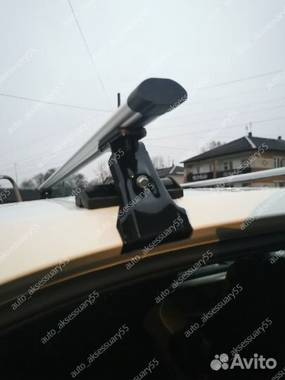 Багажник на гладкую крышу аэродинамический