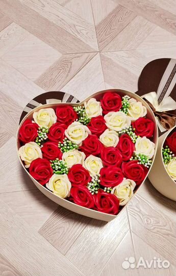 Букет из пенных роз