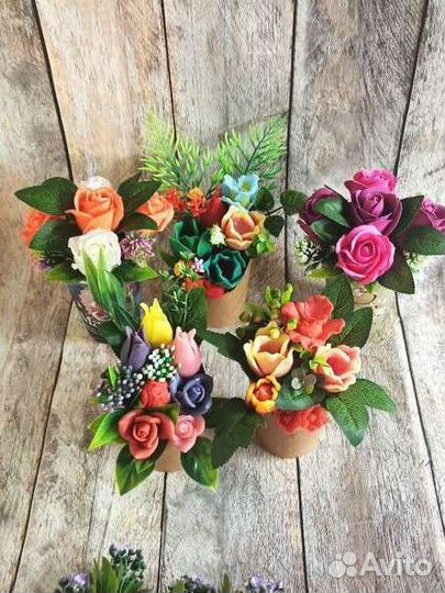 Композиции из мыльных цветов