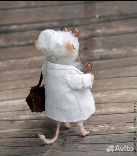 Авторская кукла мышь доктор, подарок врачу
