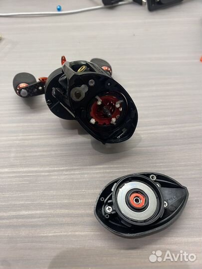 Мультипликаторная катушка Abu Garcia mgxtreme R