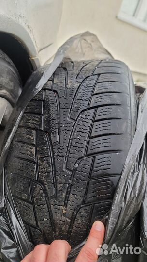 Kumho WinterCraft Ice Wi32 235/50 R18