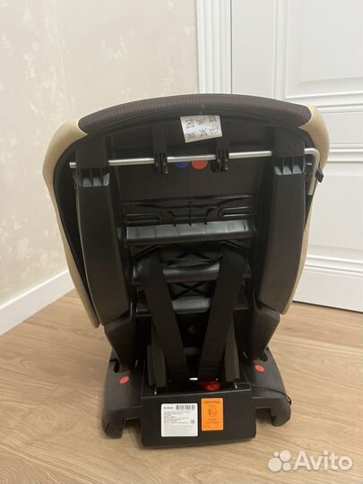 Новое автокресло от 0 до 18 кг