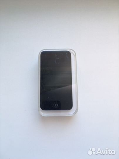Плеер Apple iPod touch 4G 32 Apple