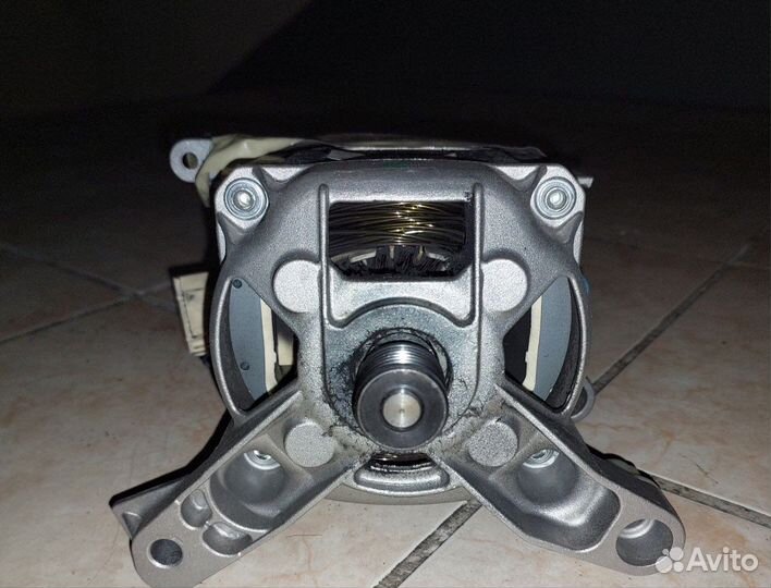 Мотор на стиральную машинку bosch Classixx 6