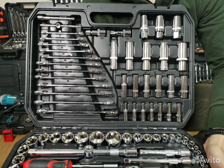 Набор инструментов 219 предмета