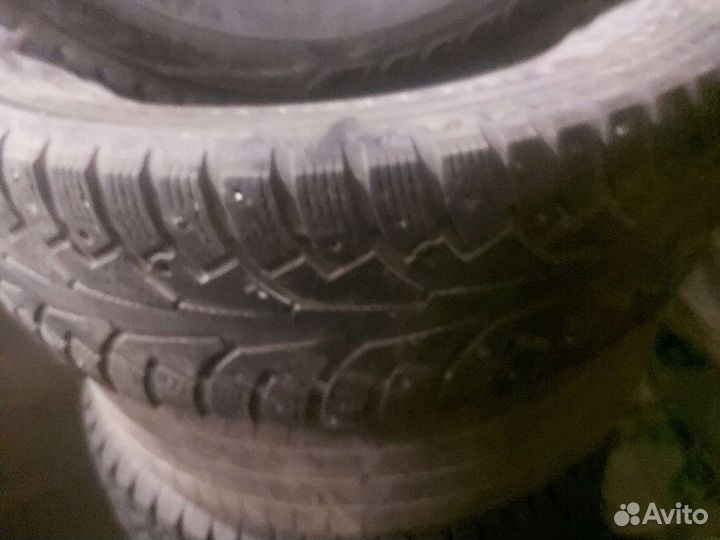 Nokian Tyres Nordman 5 SUV 215/65 R16