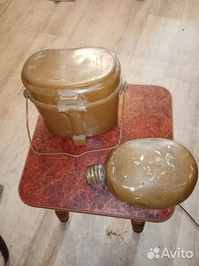 Солдатских котелок с фляжкой СССР