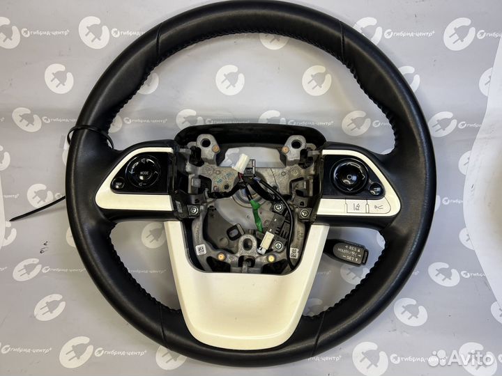 Руль Приус 50