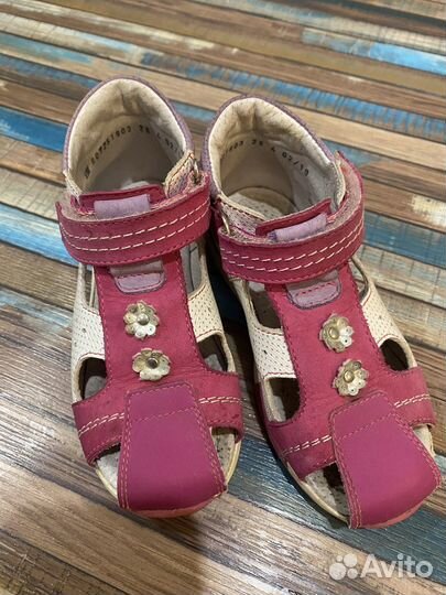 Сандали для девочки 26 размер