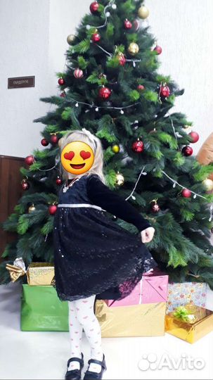 Нарядное платье для девочки 3-4 года