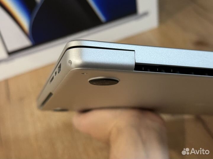 MacBook Pro 16 M1 Pro 1TB