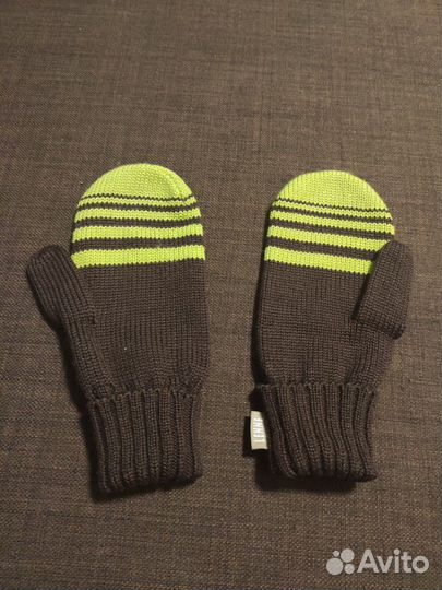 Шапочки бу Noble People,с оленями и варежки Lenne