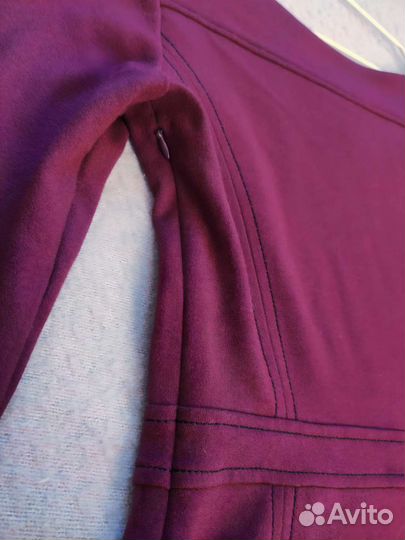 Бордовое платье Emporio Armani Jeans