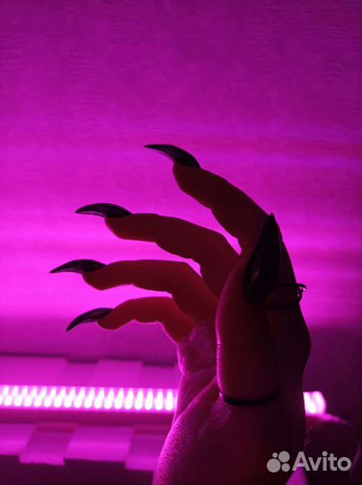 Маникюр с покрытием гель-лаком