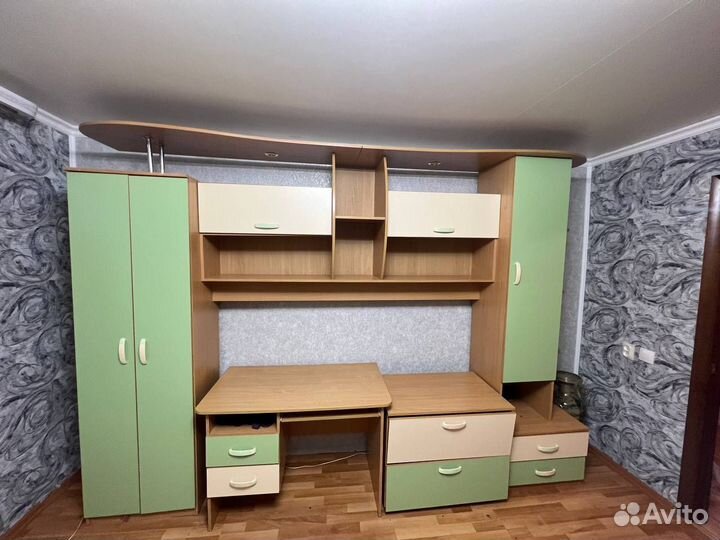 Стенка в гостиную
