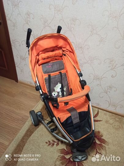 Прогулочная коляска