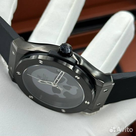 Часы hublot