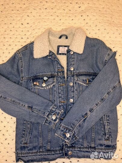 Джинсовая куртка bershka