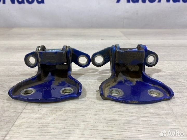 Петля двери задняя правая Chevrolet Lacetti седан