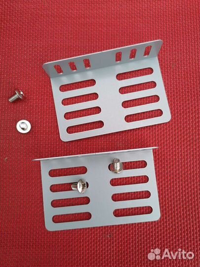 Универсальный крепёж для автомагнитол