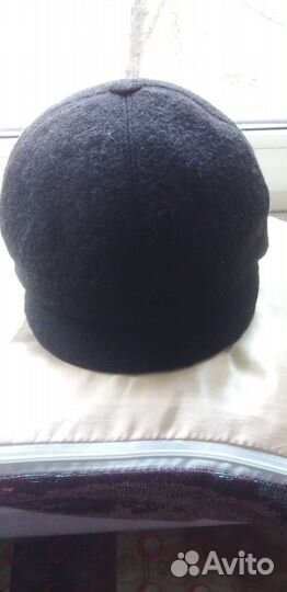 Женская шапка