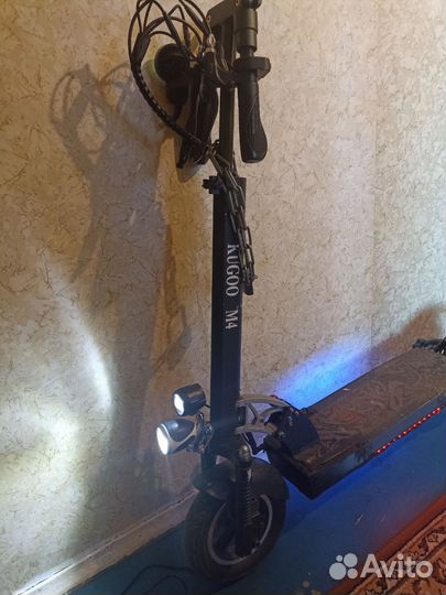 На запчасти электро Самокат кугоо м4 взрослый