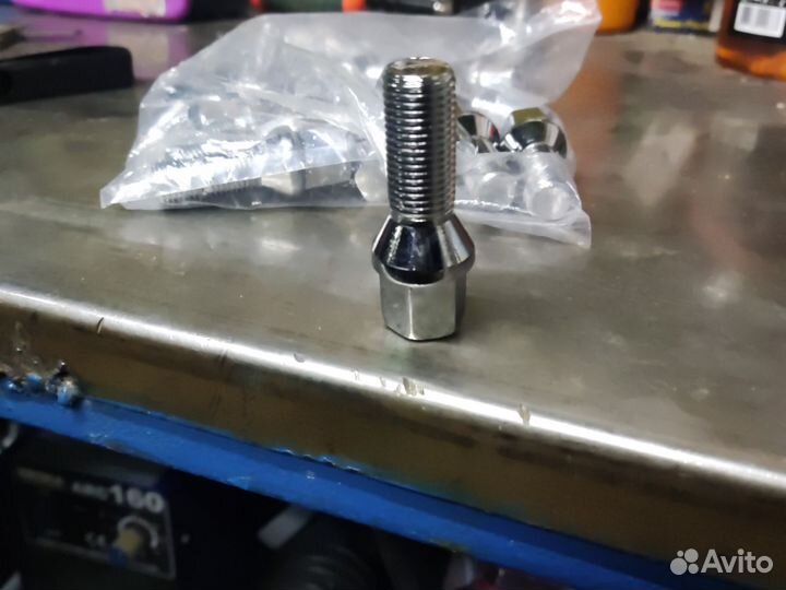 Колесные болты m14x1.5х30