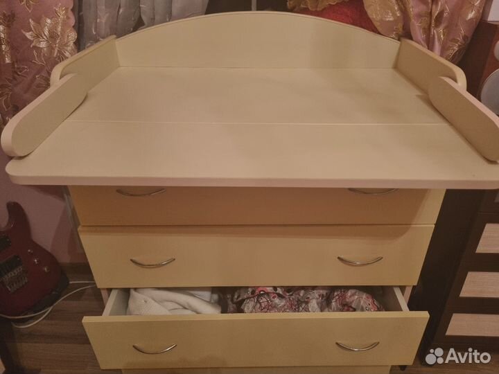 Детская кроватка трансформер с маятником