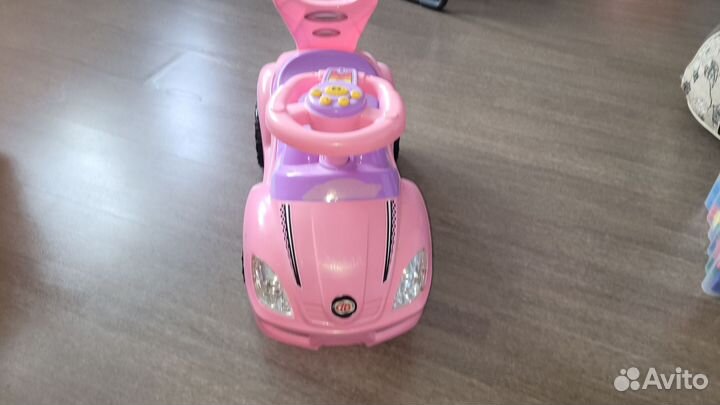 Машинка толокар