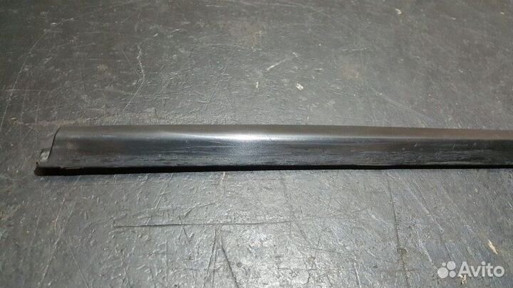 Накладка порога задняя правая Porsche Cayenne 957