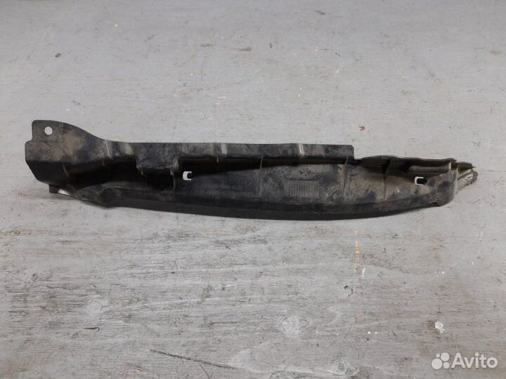 Накладка на крыло передняя левая Honda Civic 4D