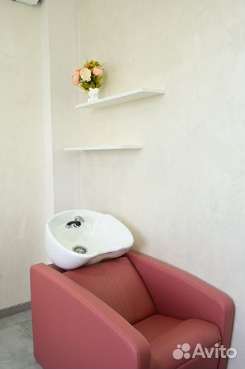 Аренда кабинета в салоне красоты яблоновский