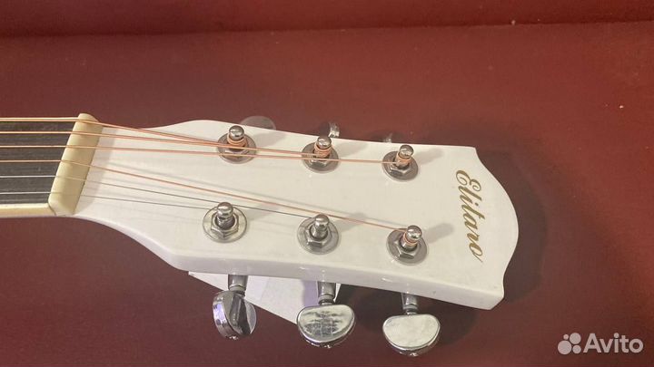 Электроакустическая гитара