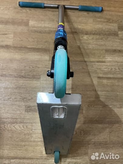 Трюковой самокат Hipe h5
