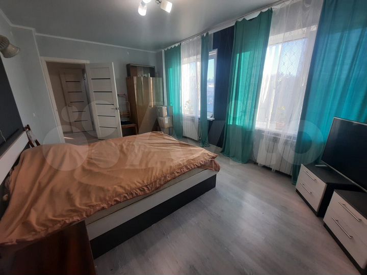 2-к. квартира, 73,5 м², 3/10 эт.