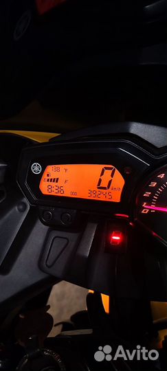 Мотоцикл Yamaha FZ6R (XJ6F)