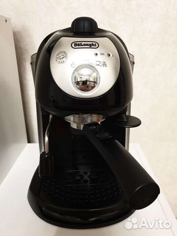 Кофеварка рожковая DeLonghi ec201cd.B