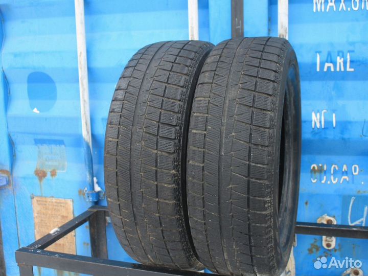 Bridgestone Blizzak Revo GZ 225/60 R17