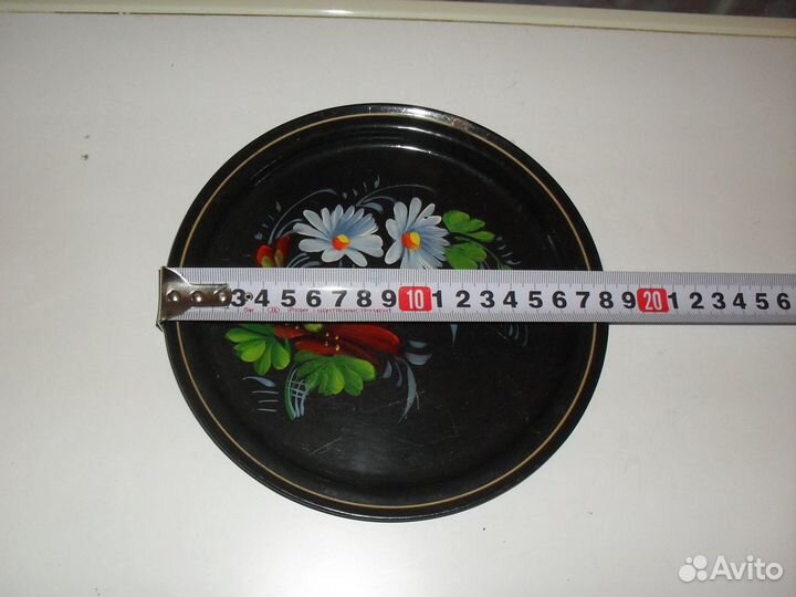 Подносы с росписью